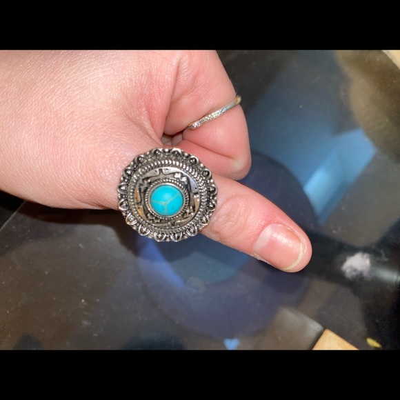 Turquoise ring - Picture 1 of 2